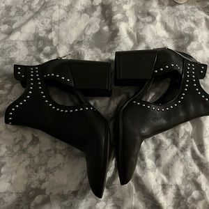 Steven madden bootie